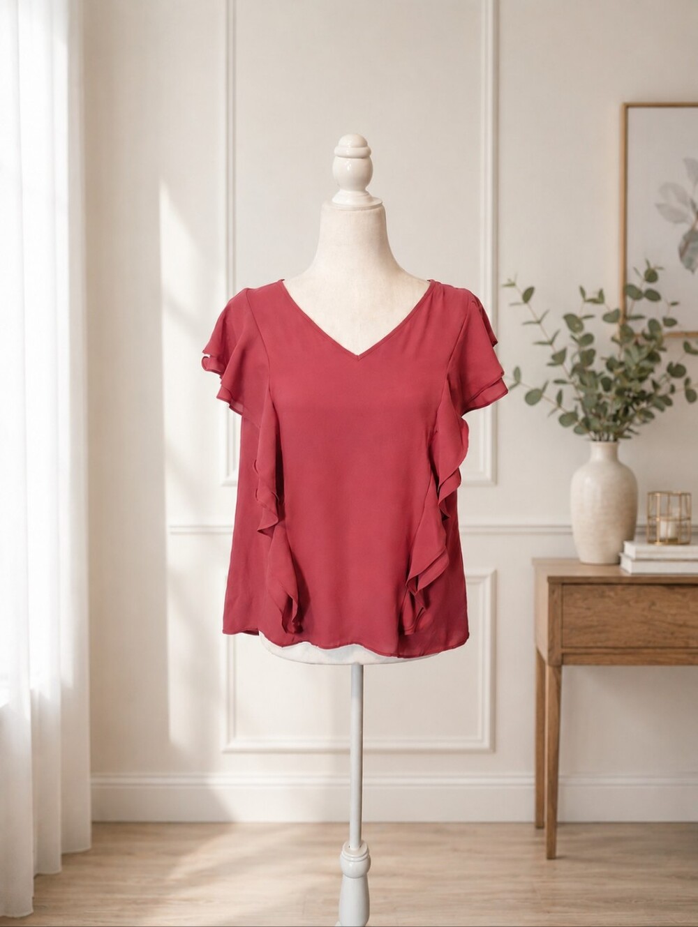 Jennifer Lopez Women's Rust Ruffle Blouse Size Small